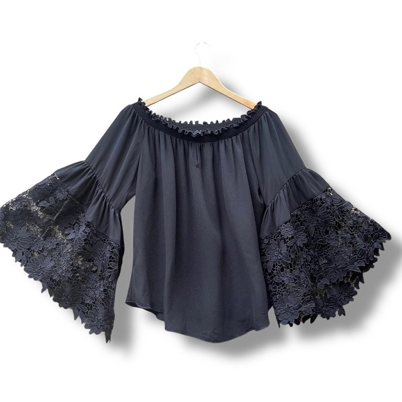 Joseph Ribkoff Witchy Dark fairy Victorian Goth Black Bell Sleeve Blouse Sz10 - Picture 8 of 14